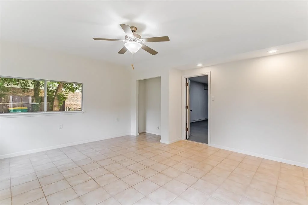 Photo of 1206 Hackberry DR