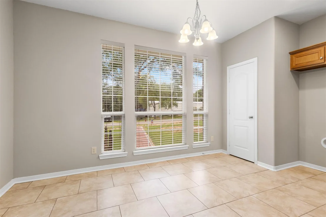 Photo of 112 Mari LN