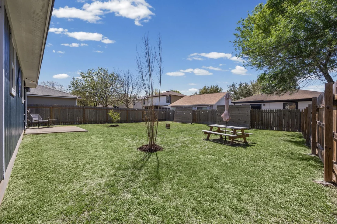Photo of 6809 Sabrina DR