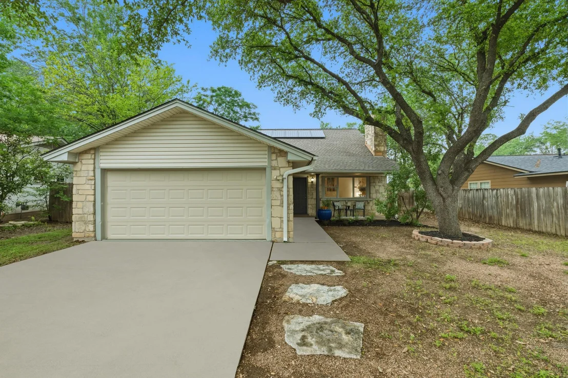 Photo of 8202 Alcorn CIR