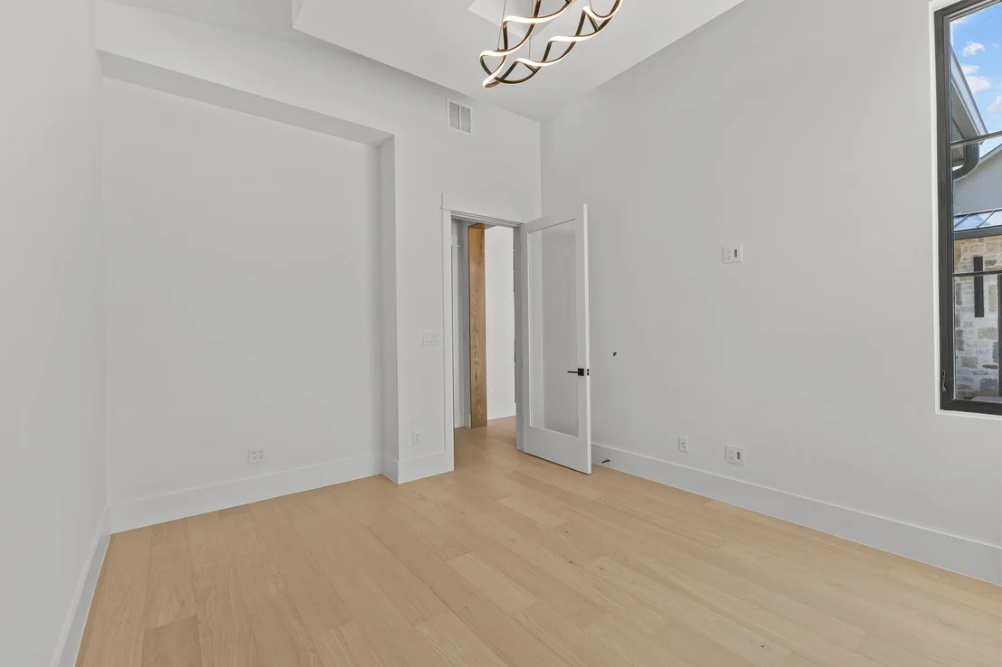 Photo of 8109 Kuhn DR
