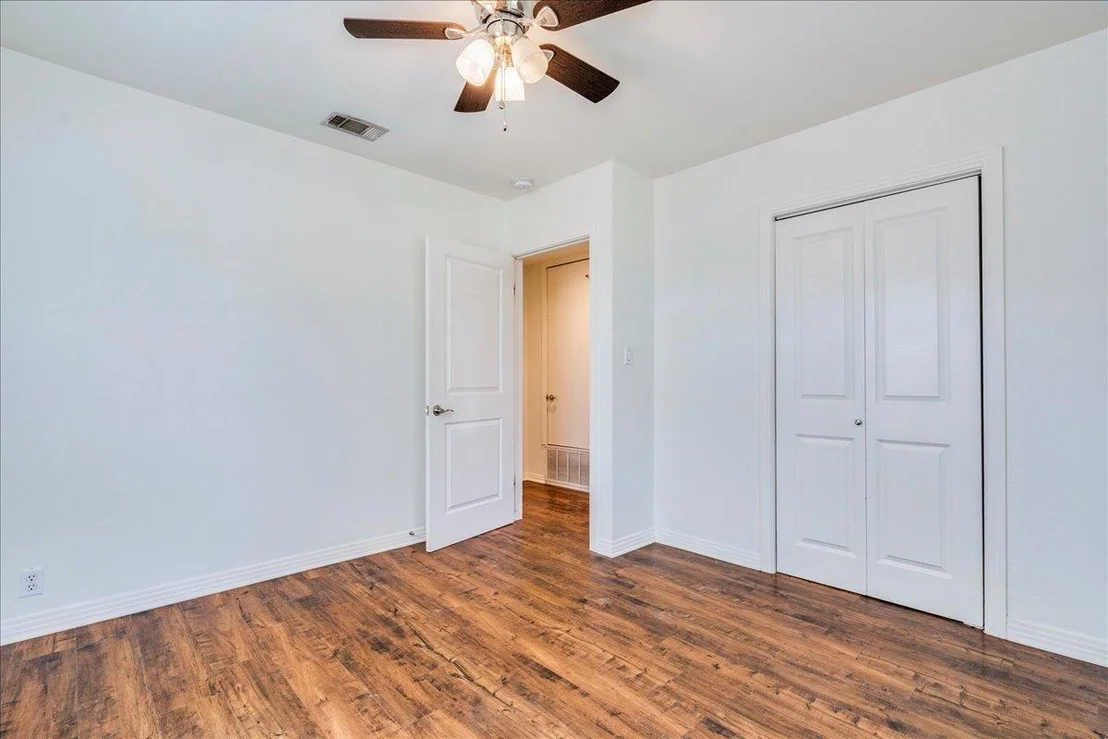 Photo of 1817 Madison Ave