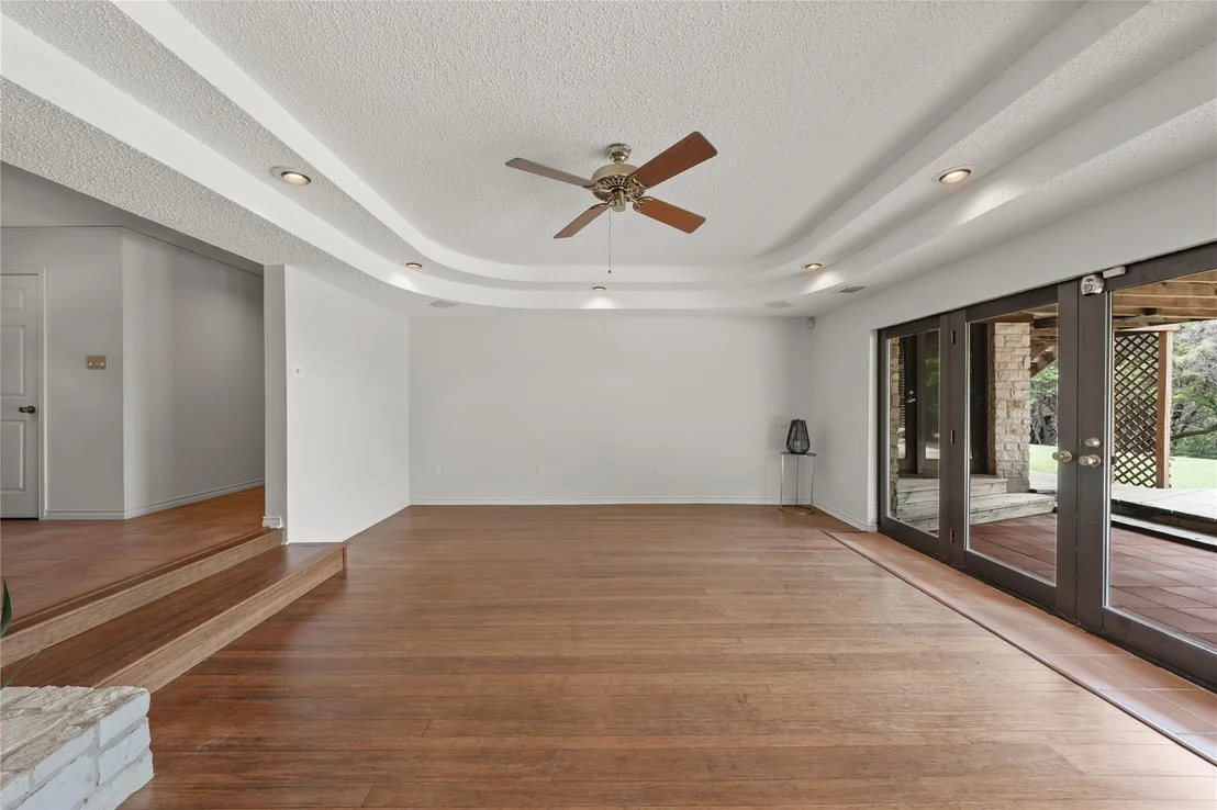Photo of 11105 Highview DR
