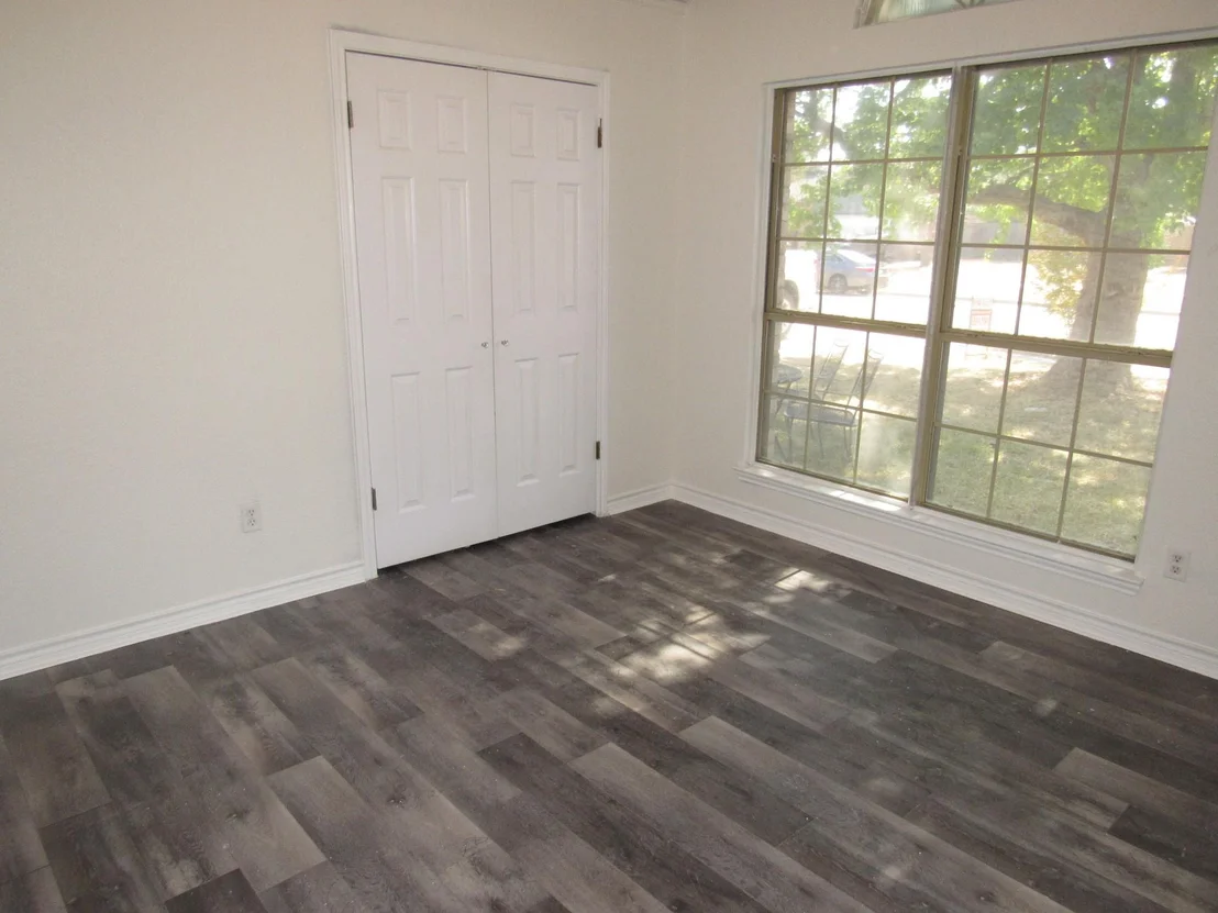 Photo of 4303 Vicki DR
