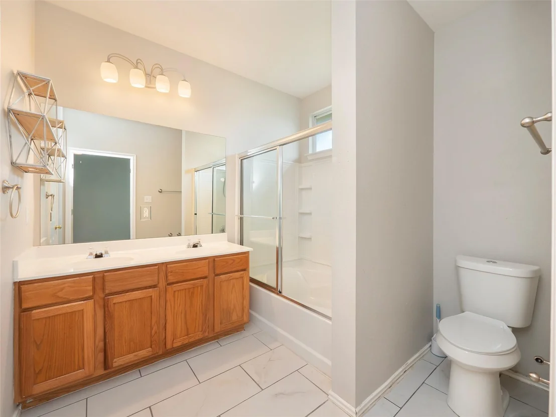 Photo of 115 N Brown ST