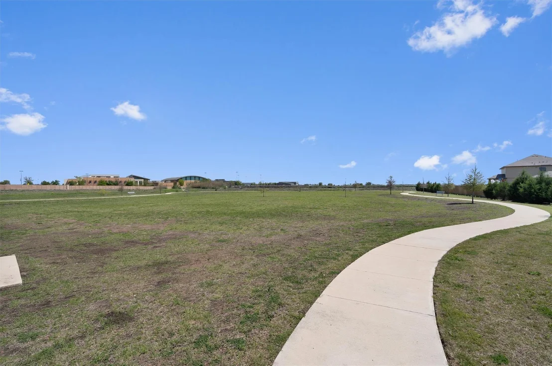 Photo of 162 Beth Ann LOOP
