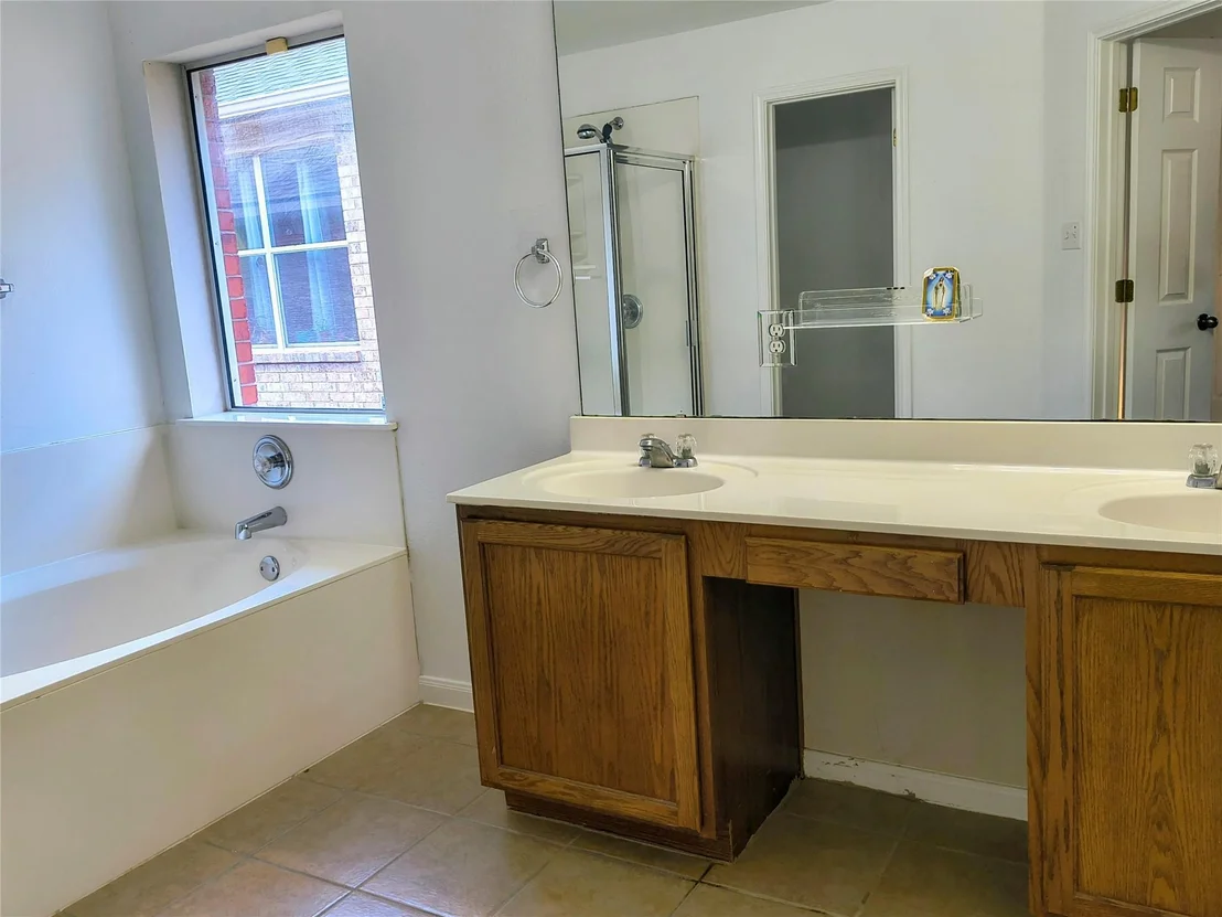 Photo of 9213 Pioneer Forest DR