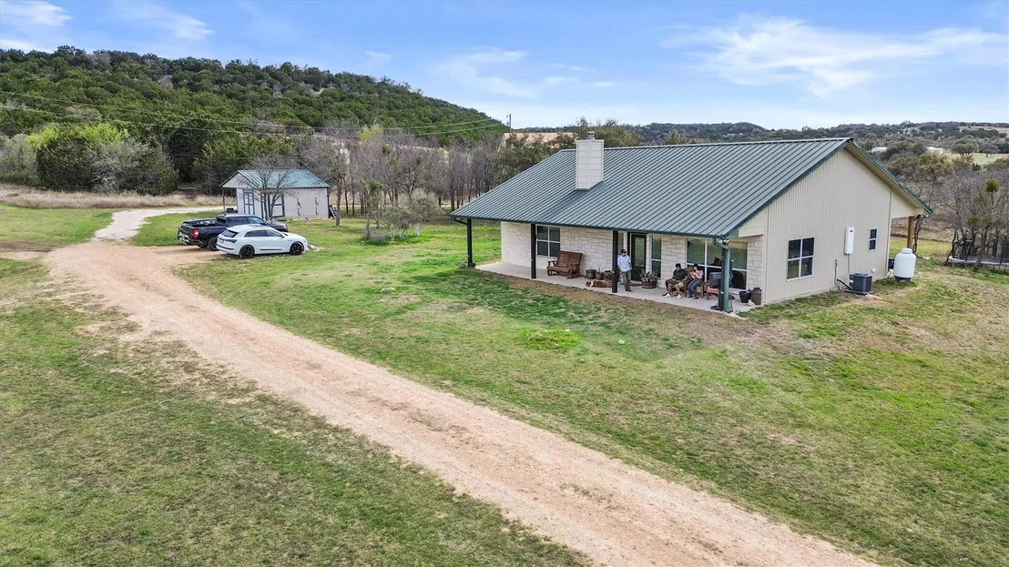Photo of 20489 Stillman Valley RD