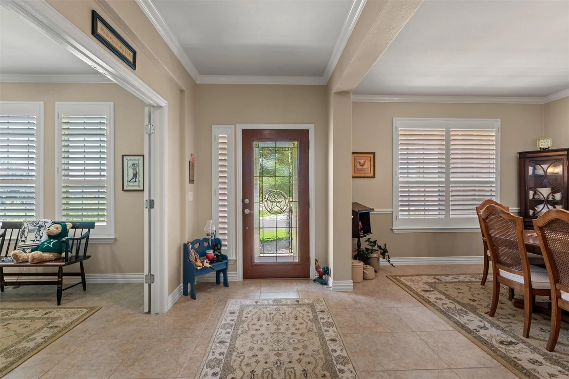 Photo of 200 Apache Mountain LN