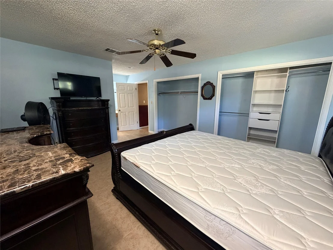 Photo of 2800 Robin RD