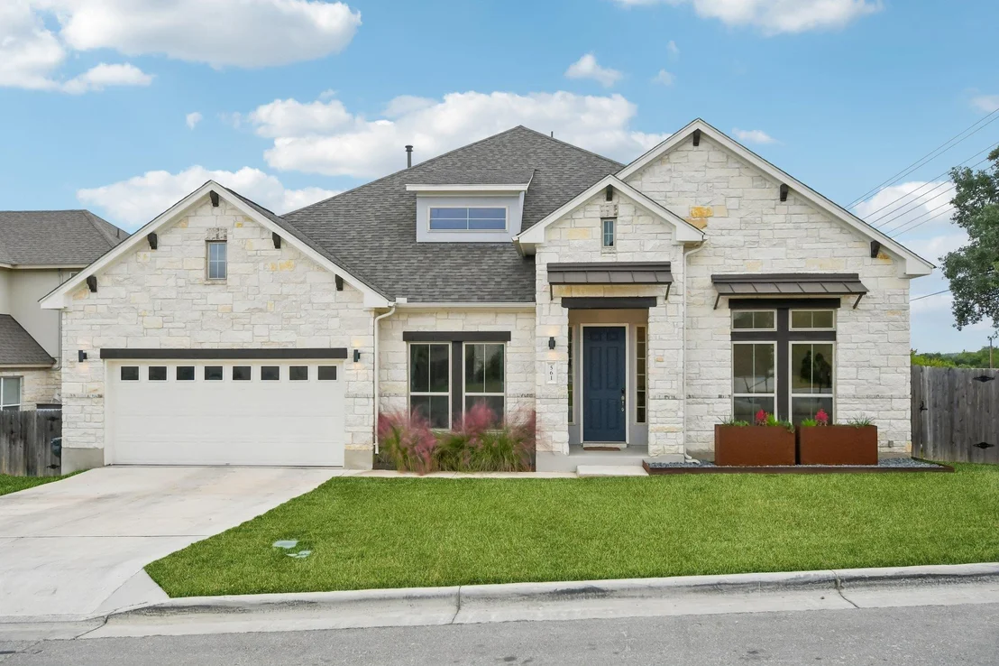 Photo of 561 Eclipse DR