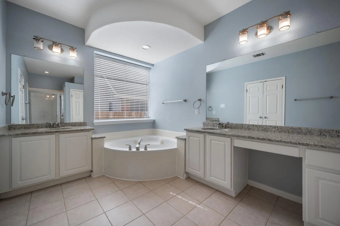 Photo of 15803 Hamden CIR