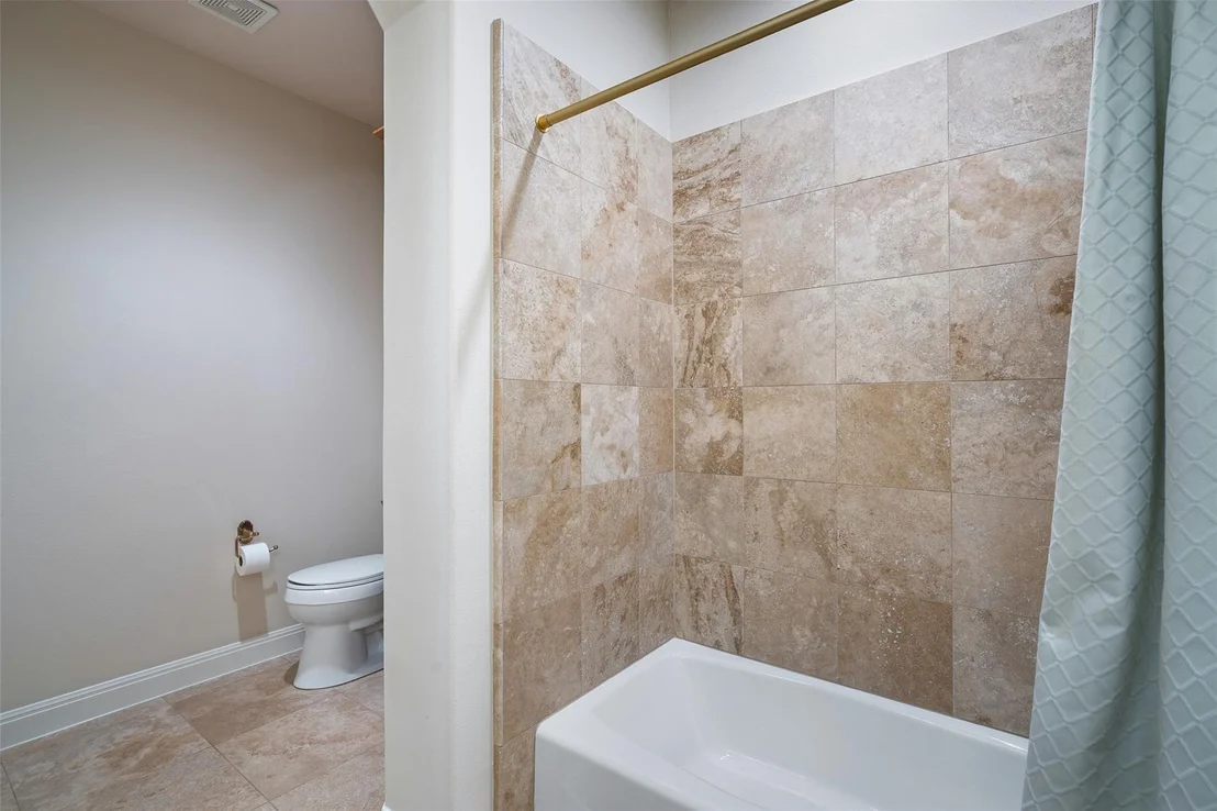 Photo of 6712 Valburn DR