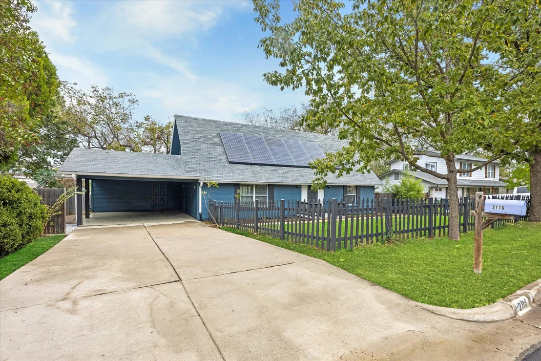 Photo of 2116 Vanderbilt LN