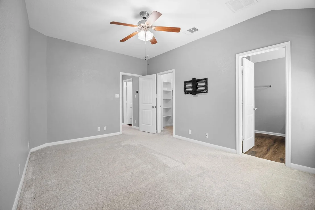 Photo of 212 McCoy LN