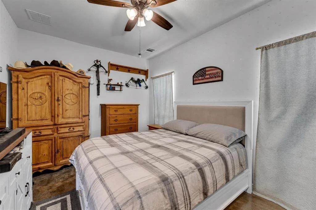 Photo of 1619 County Road 340