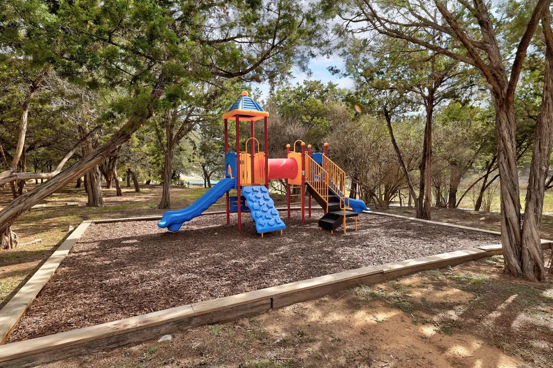 Photo of 6909 Sunset Ridge