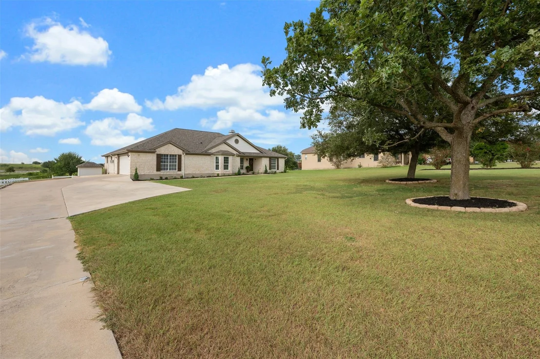 Photo of 111 Lookout CIR