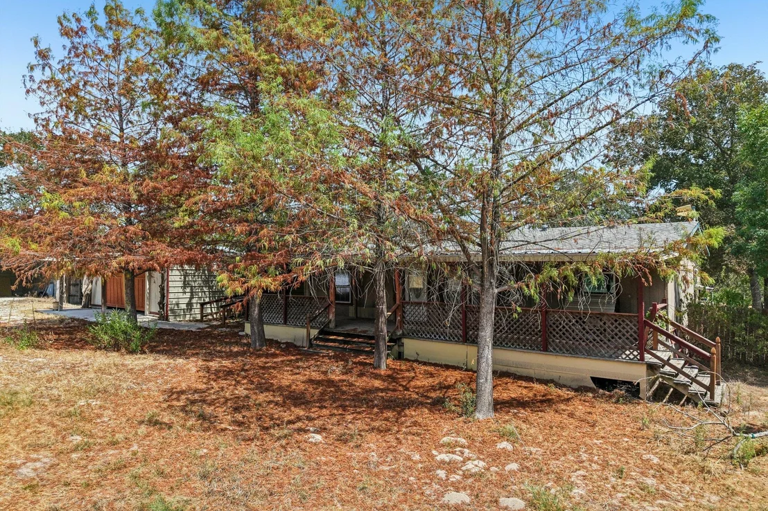 Photo of 664 Hidden Oaks DR