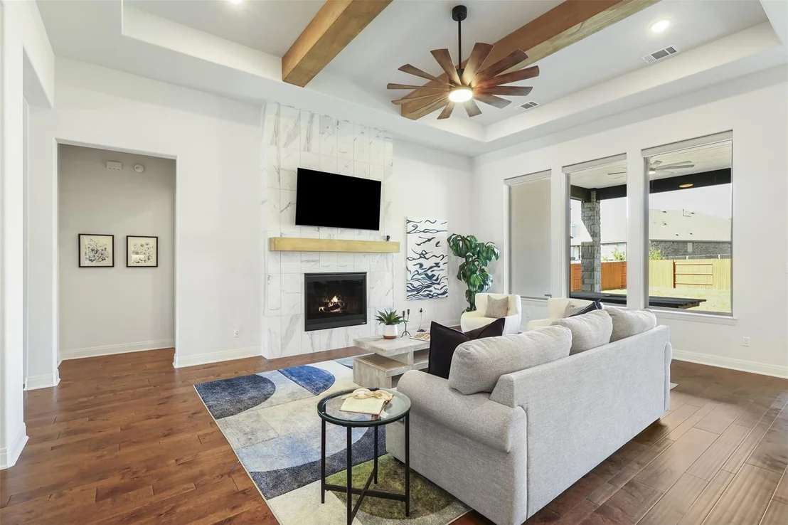 Photo of 299 Peakside CIR