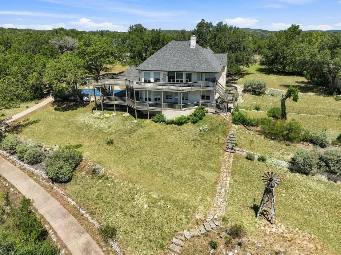 Photo of 18113 Travis DR