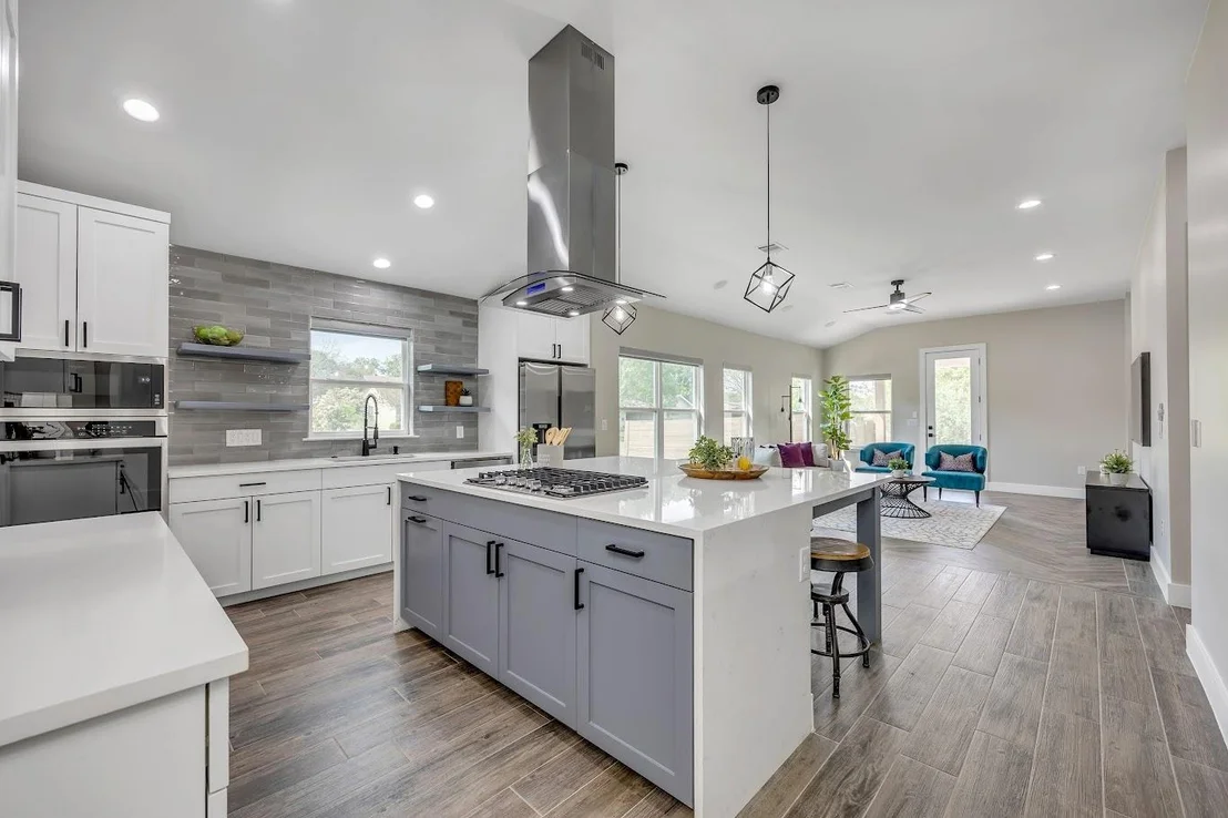 Photo of 704 Poe CIR