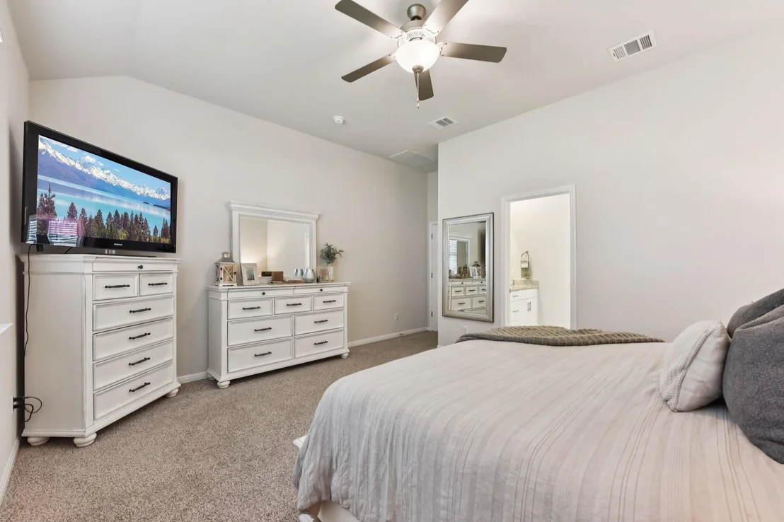 Photo of 307 Cathedral Mountain DR