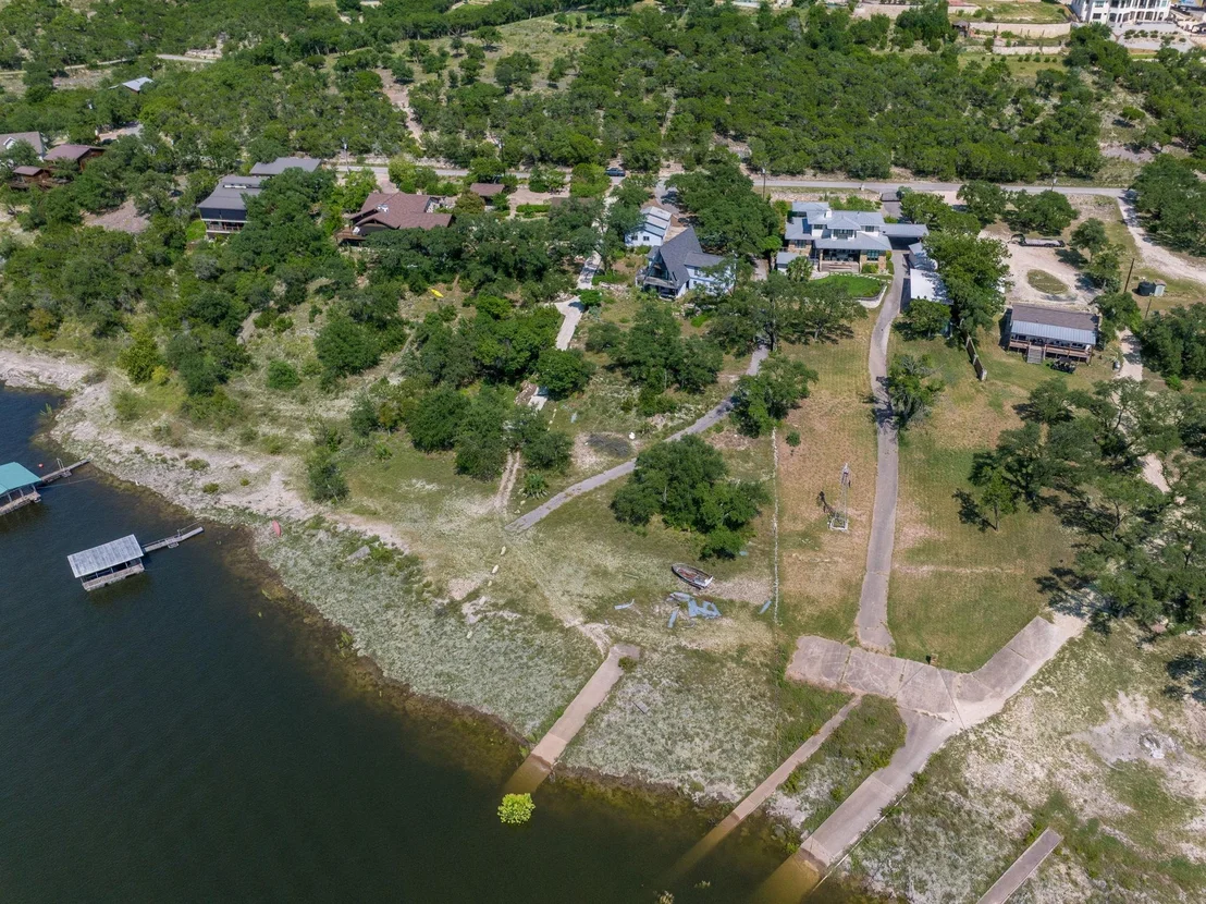 Photo of 19625 Lakehurst LOOP