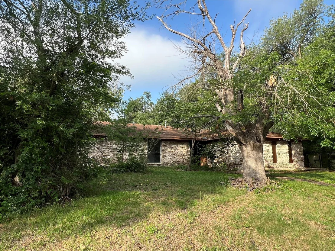 Photo of 2201 Bel Air DR