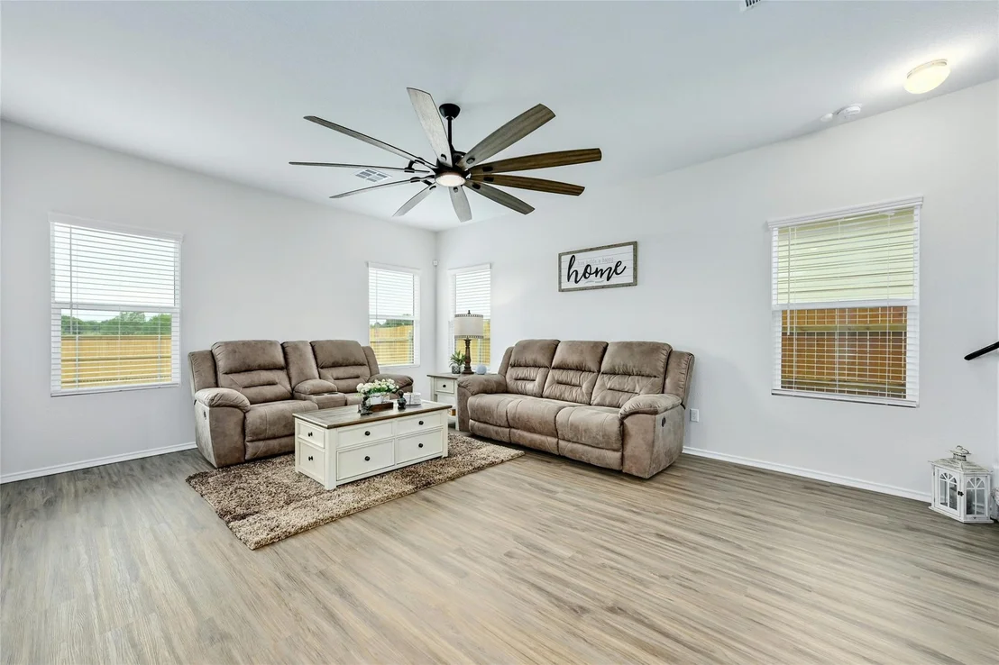 Photo of 213 Bronco Billy DR