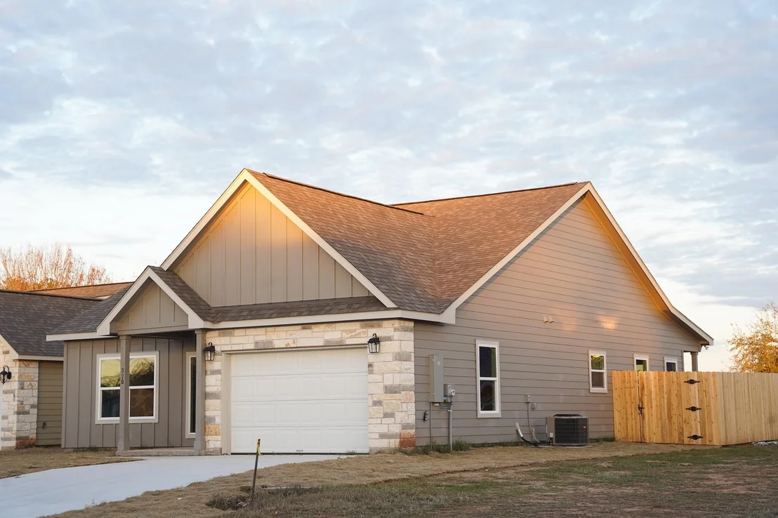 Photo of 320 String Prairie WAY