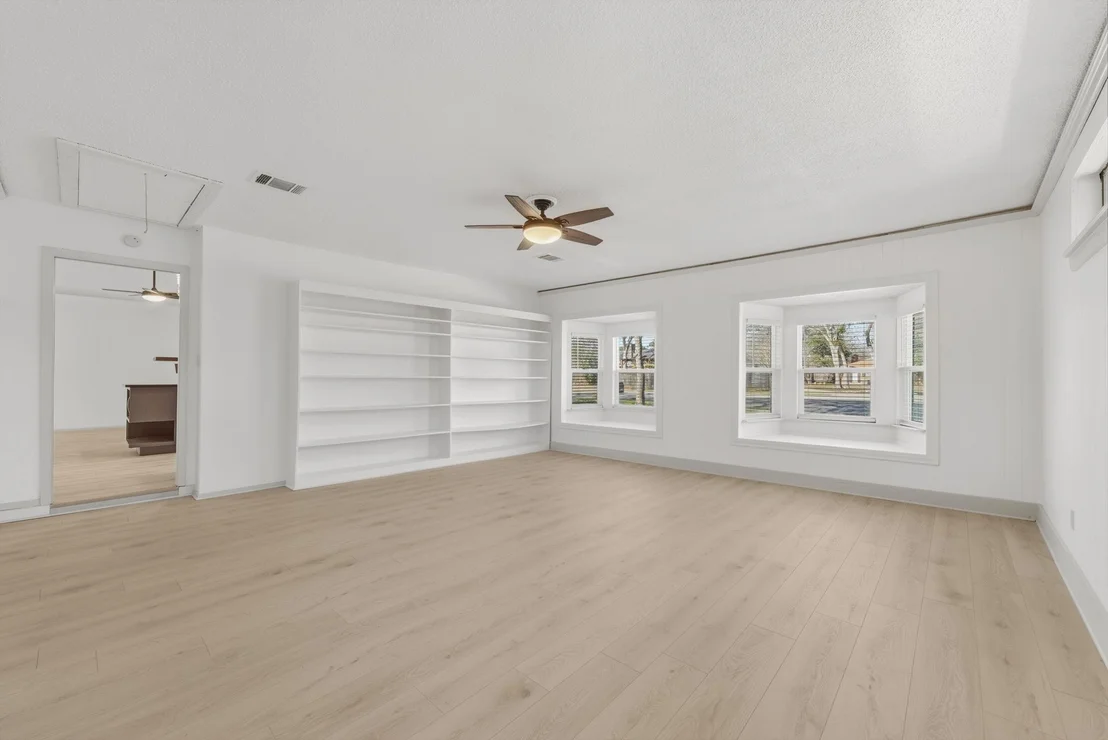 Photo of 2303 Harwick DR