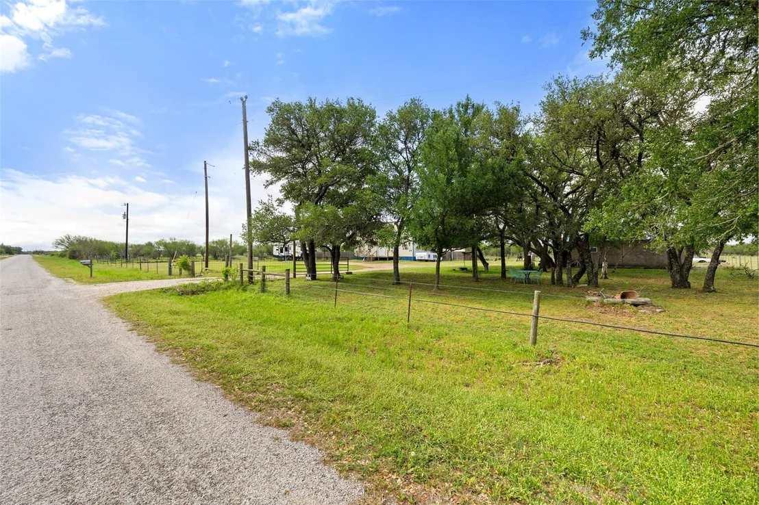 Photo of 3210 County Rd 226