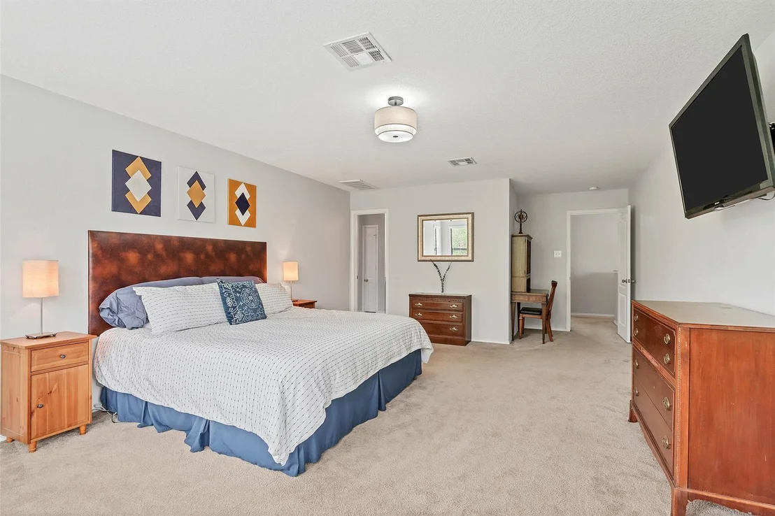 Photo of 515 Paseo Grand DR