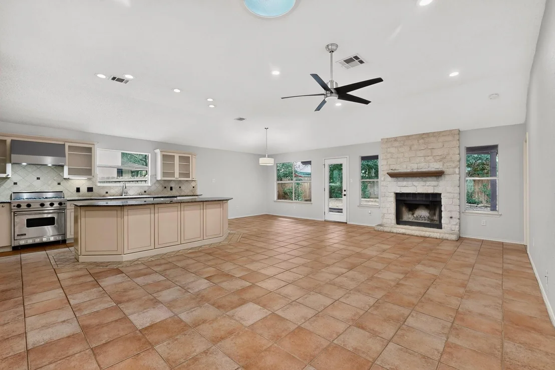 Photo of 7441 Dallas DR