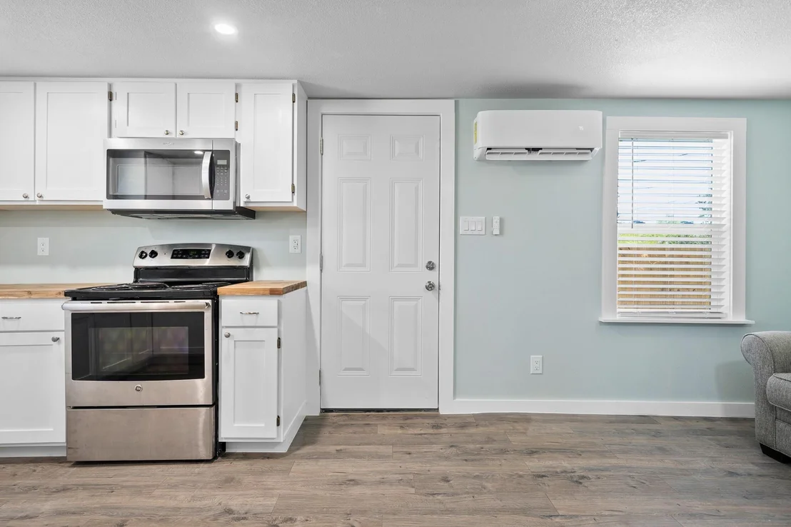 Photo of 248 Post Oak LN