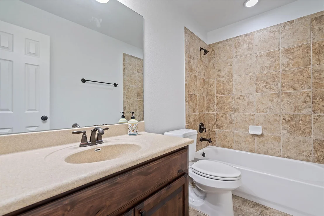 Photo of 172 Mirafield LN