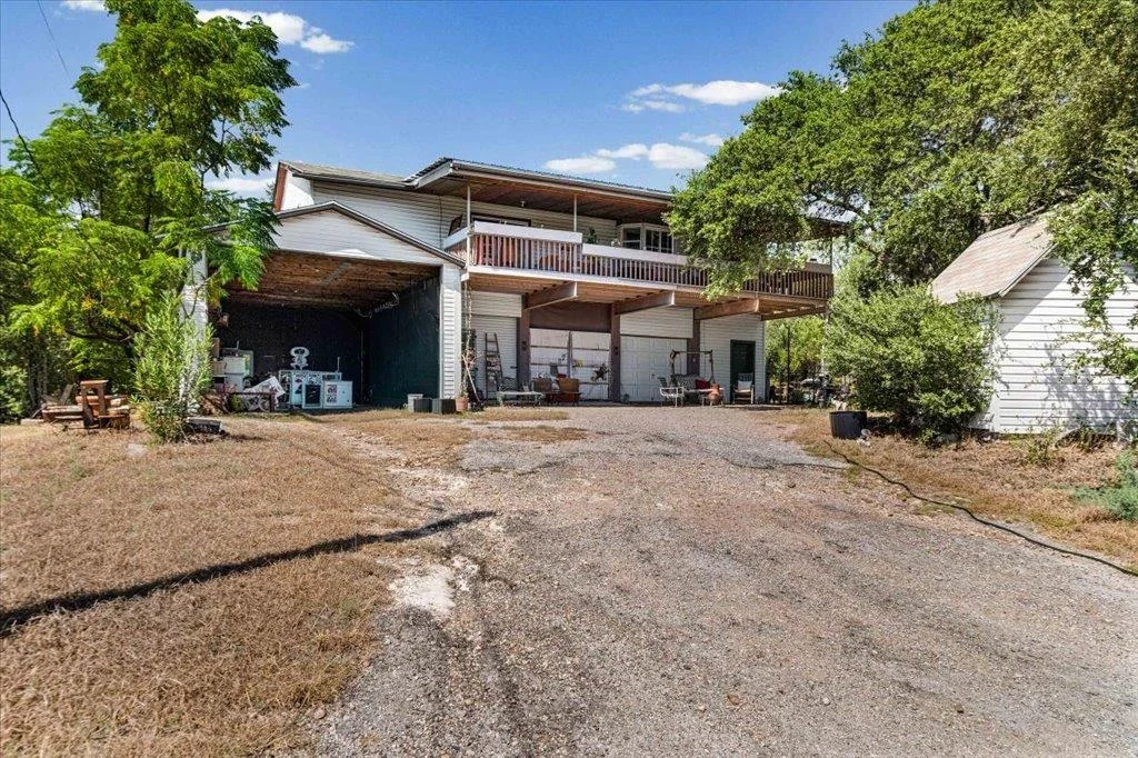 Photo of 3615 Peninsular DR