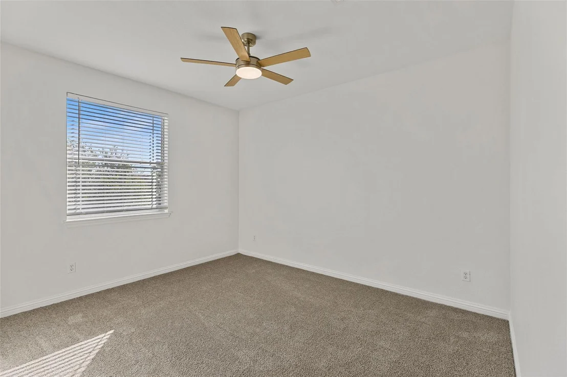 Photo of 299 Limestone TRL
