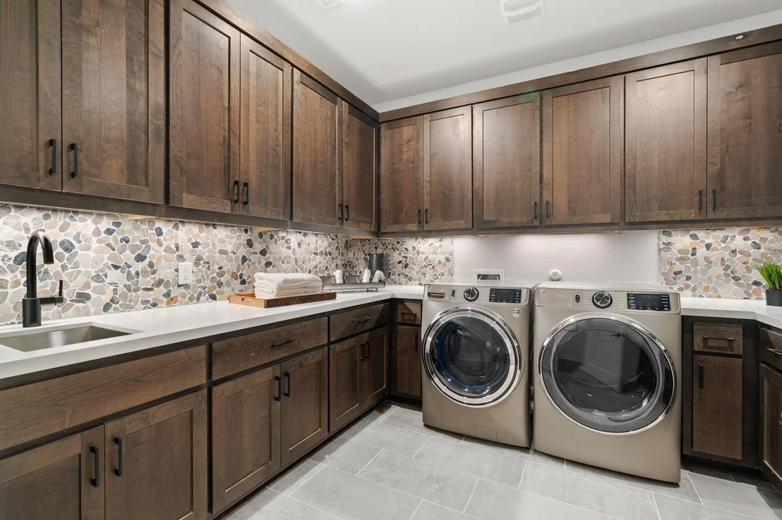 Photo of 383 Cistern WAY