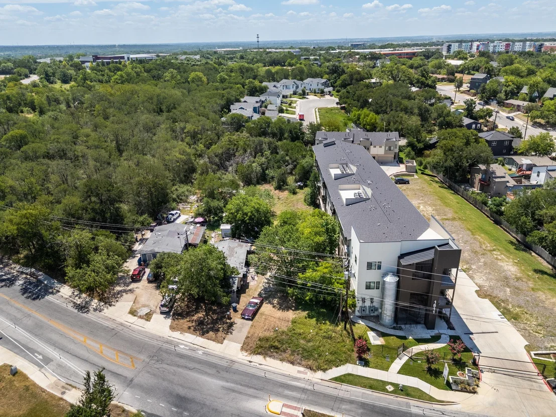 Photo of 1813 Webberville RD