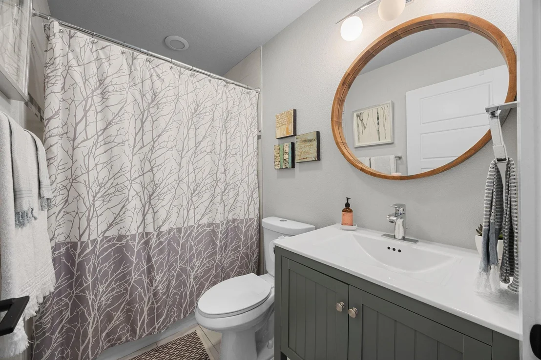 Photo of 7643 Parkview CIR
