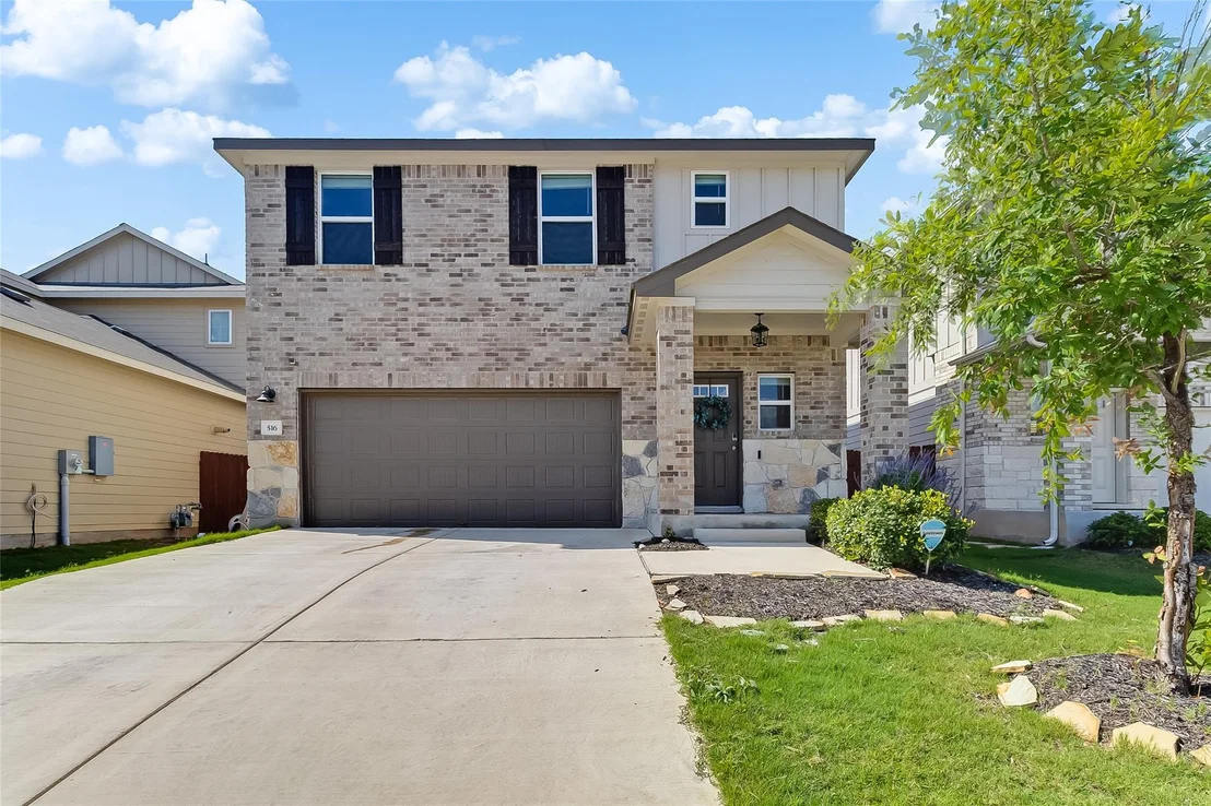 Photo of 516 Longmount CV