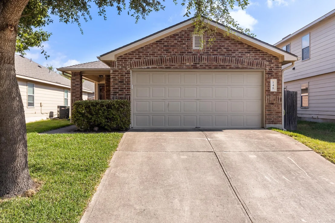 Photo of 148 Grazing Horse LN