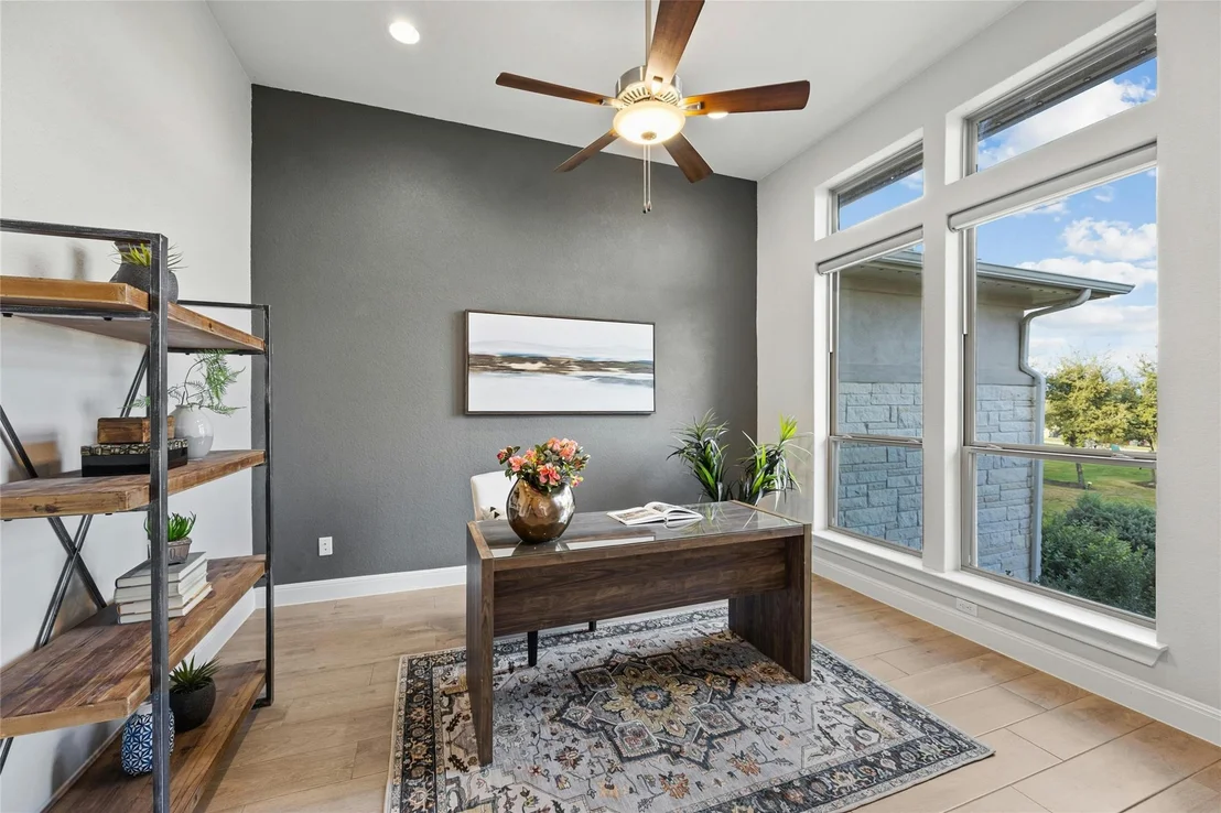 Photo of 218 Questa TRL