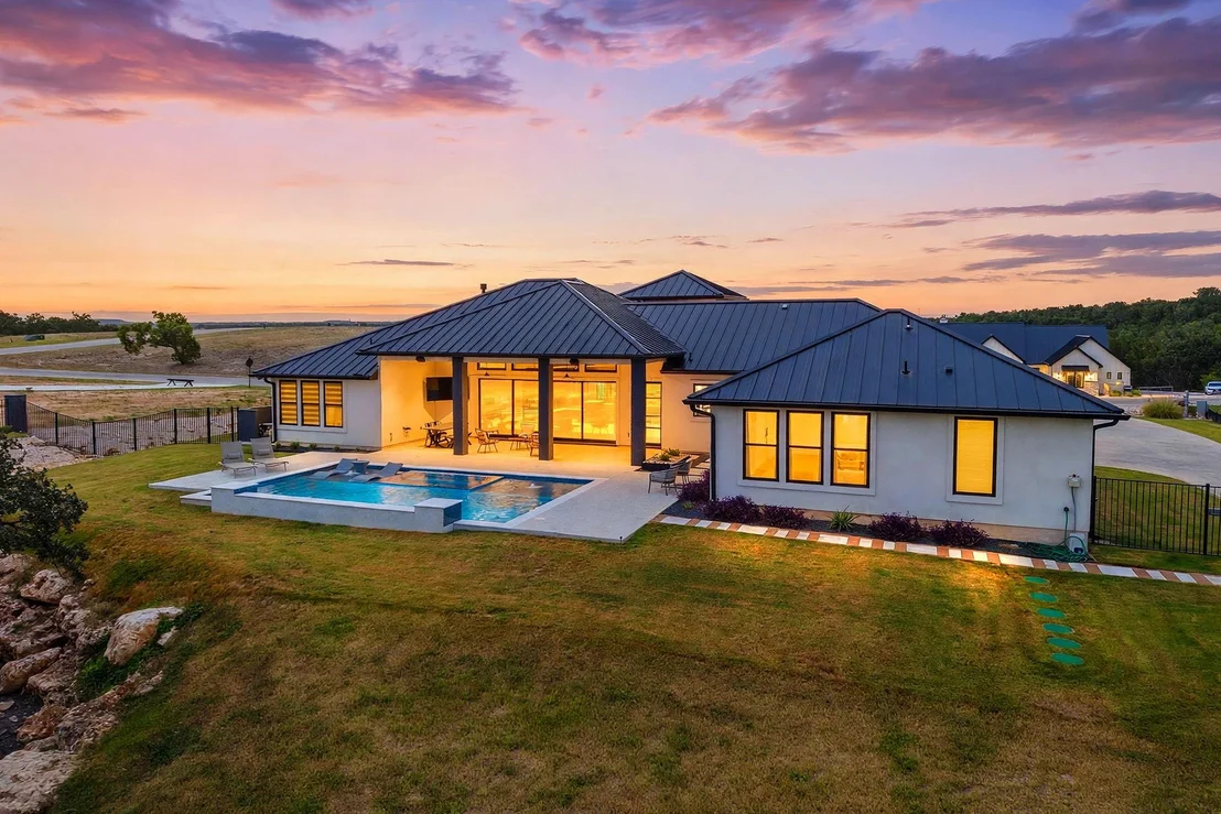 Photo of 104 Sunridge CV