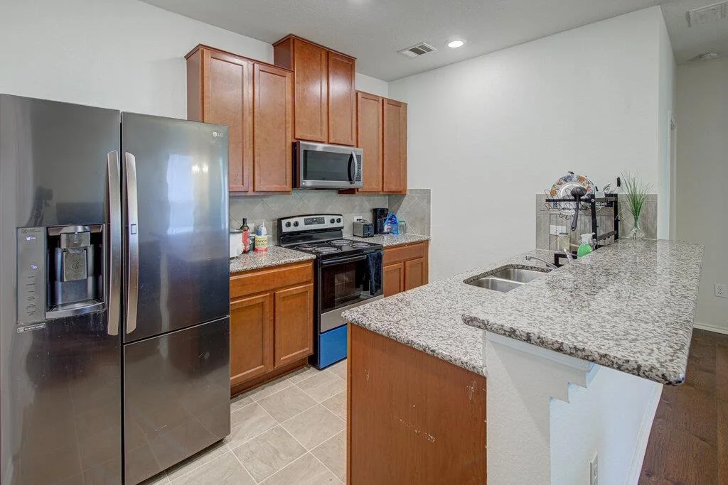 Photo of 900 Solitude DR