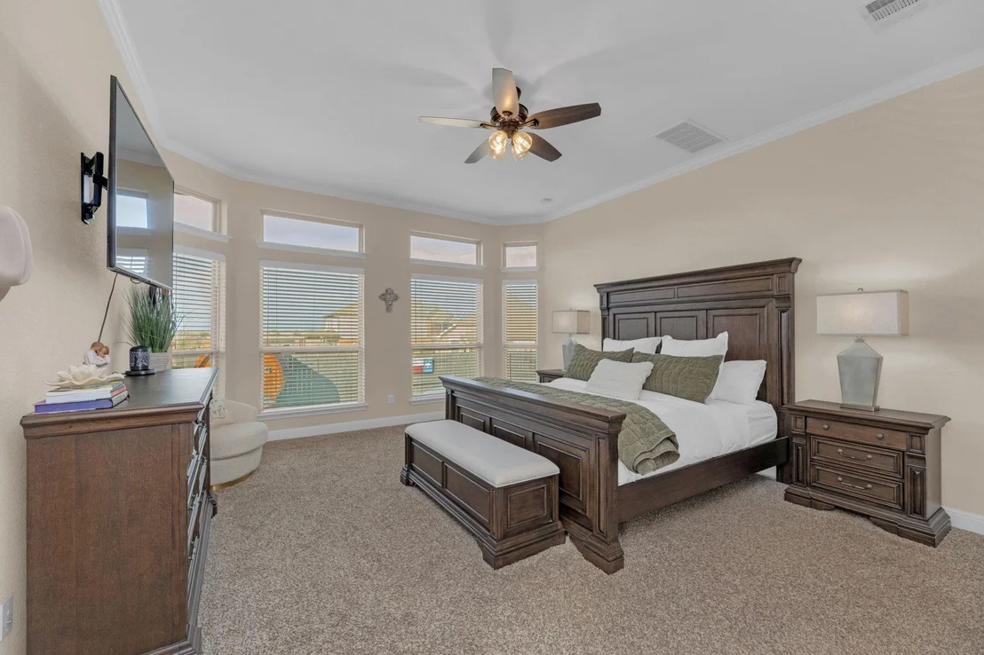 Photo of 712 Carillion DR