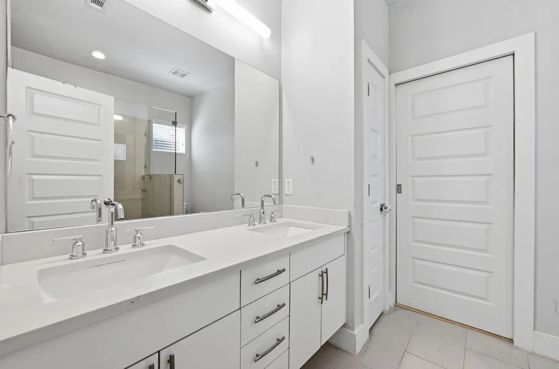 Photo of 4207 Alexandria DR