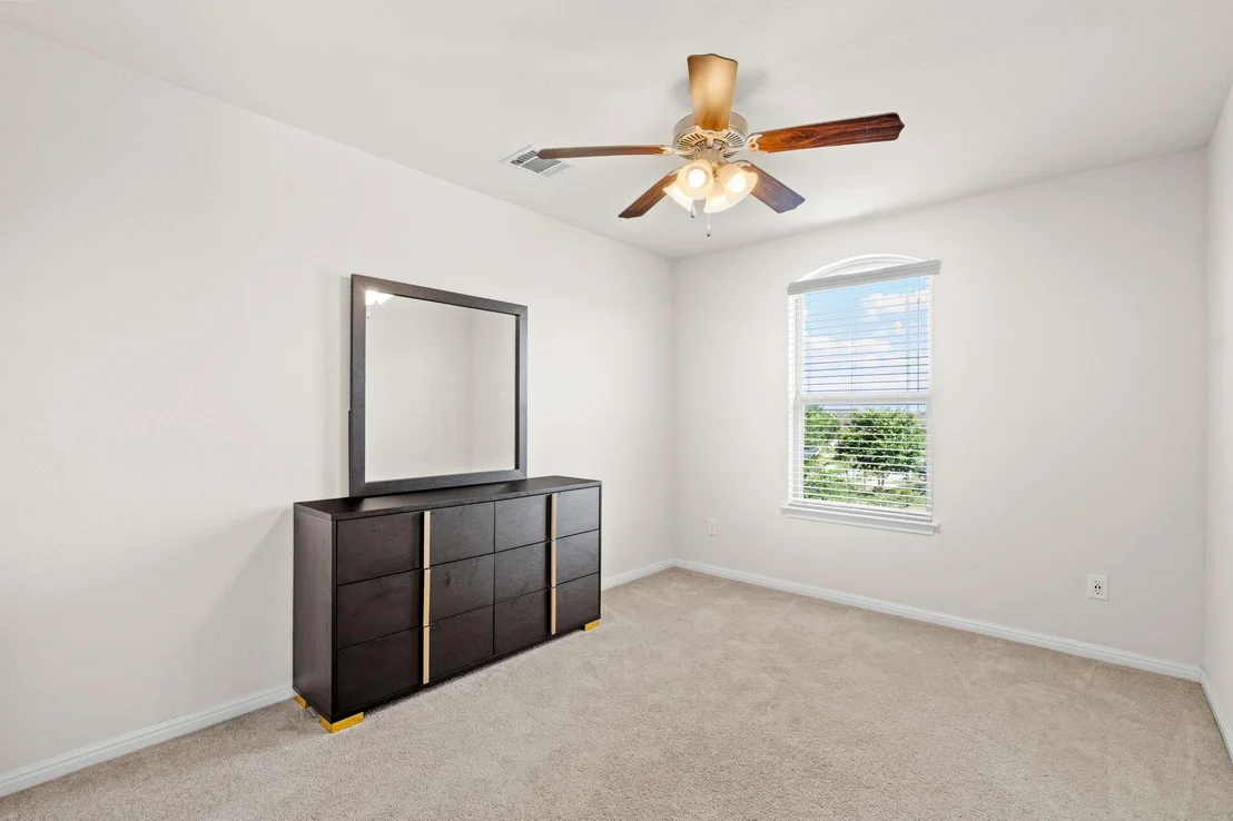 Photo of 105 Lewisville LN